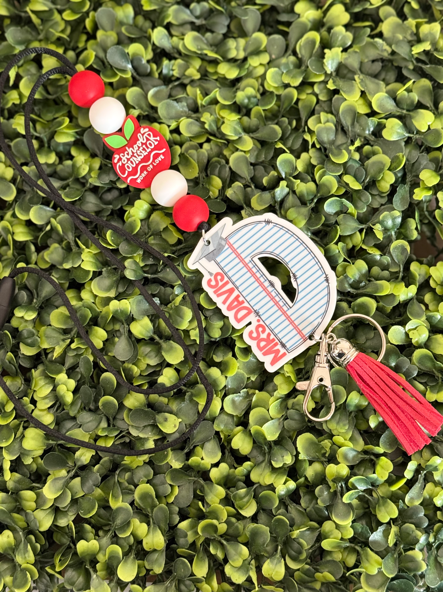 Personalized Teacher Lanyard - School-Themed Beaded Lanyard