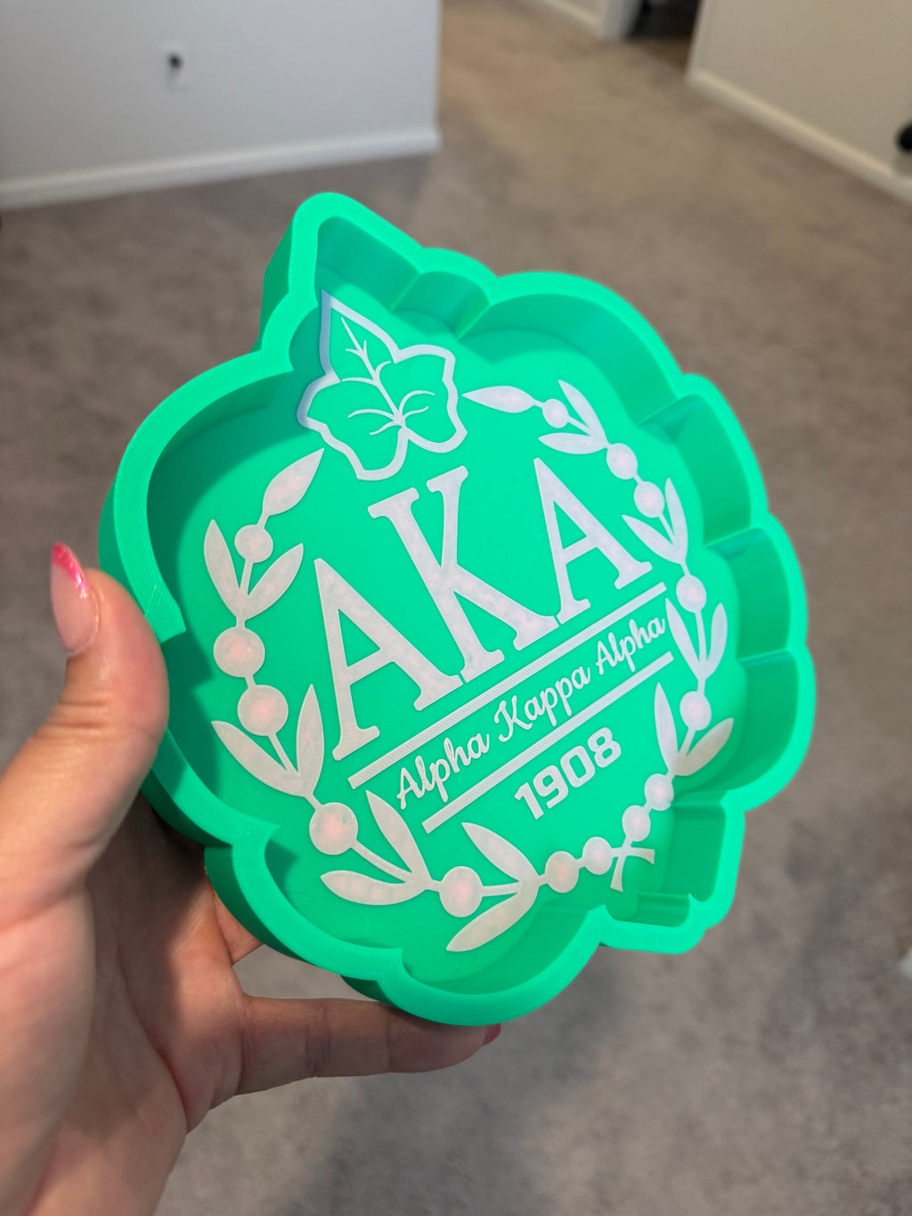 AKA Ivy & Pearl 3D Printed Catchall Tray | Alpha Kappa Alpha Inspired Jewelry & Key Tray